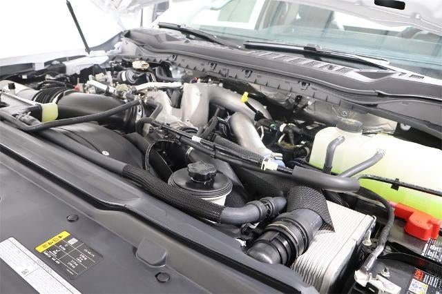 2025 Ford Super Duty F-550 DRW XL