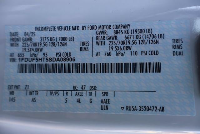 2025 Ford Super Duty F-550 DRW XL