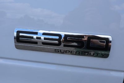 2027 Ford E-Series Cutaway Base