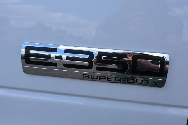 2027 Ford E-Series Cutaway Base