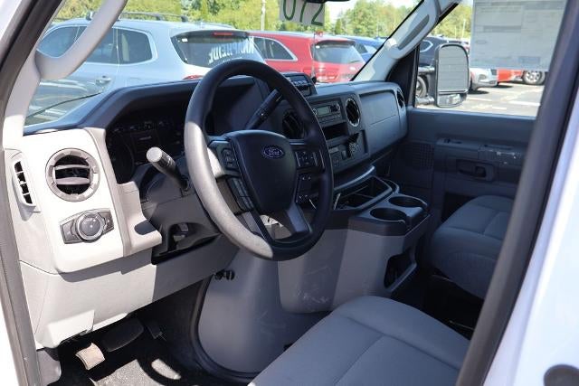2026 Ford E-Series Cutaway Base