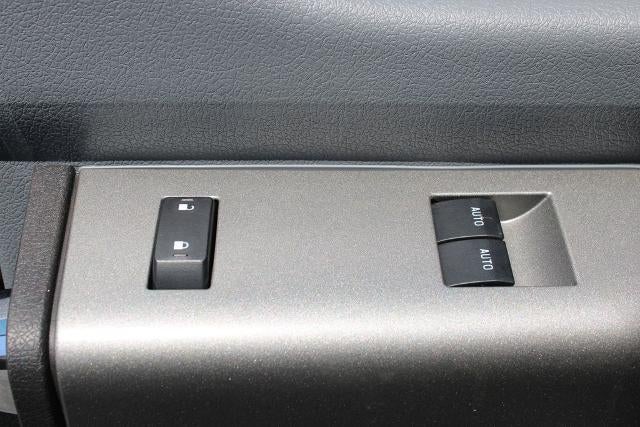 2025 Ford F-750SD Base