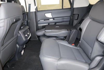 2027 Ford Expedition Max Active