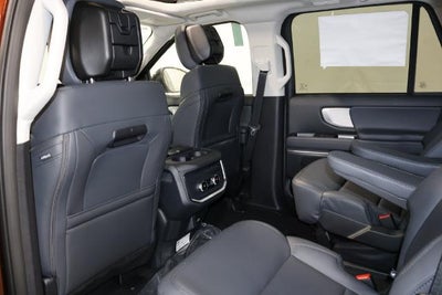 2027 Ford Expedition Active