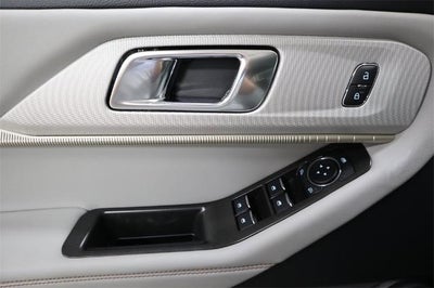 2025 Ford Explorer Active Demo