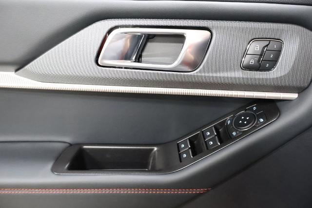 2025 Ford Explorer ST-Line Demo