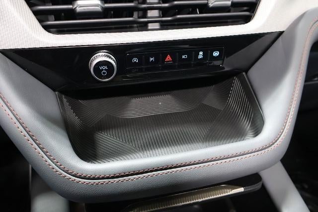 2025 Ford Explorer Active Demo