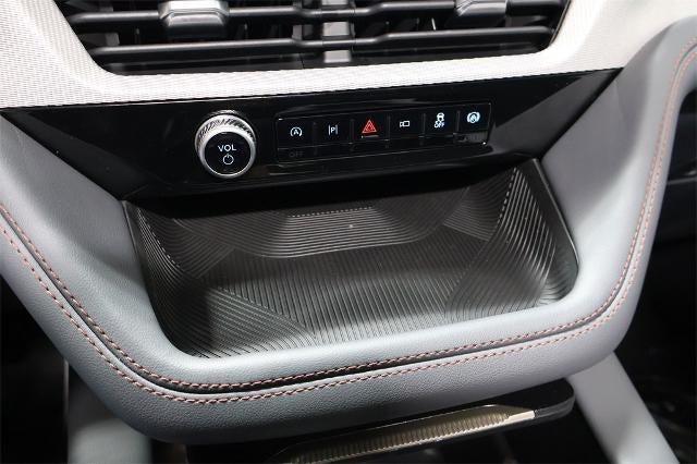 2025 Ford Explorer Active Demo