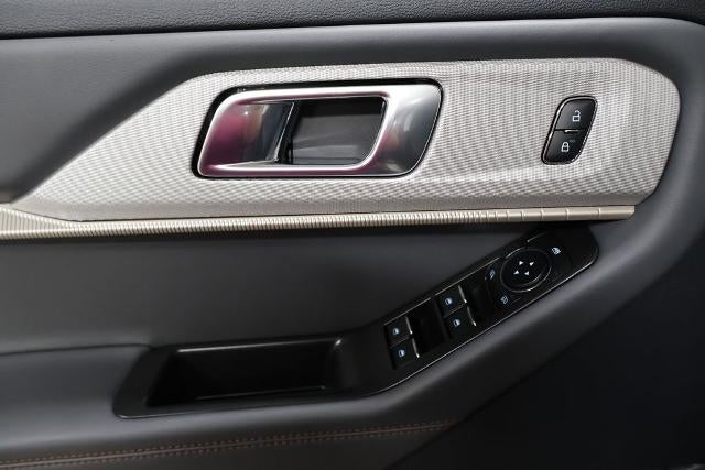 2025 Ford Explorer Active Demo