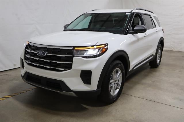 2025 Ford Explorer Active Demo