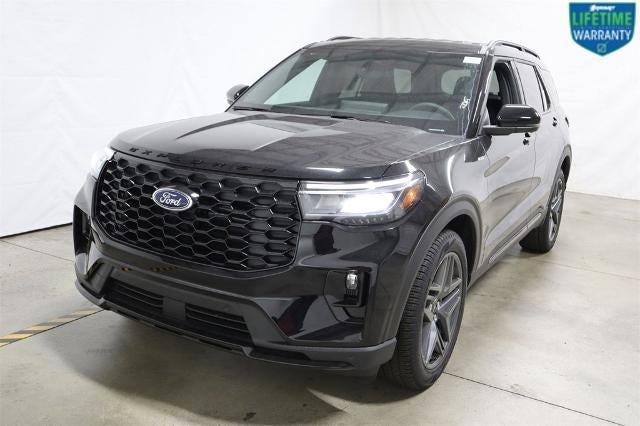 2025 Ford Explorer ST-Line Demo