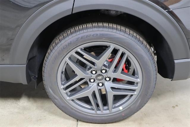 2025 Ford Explorer ST-Line Demo