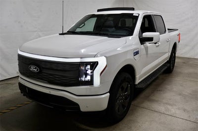 2025 Ford F-150 Lightning Lariat