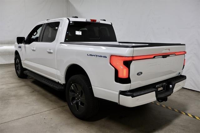2025 Ford F-150 Lightning Lariat