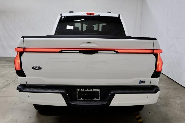 2025 Ford F-150 Lightning Lariat