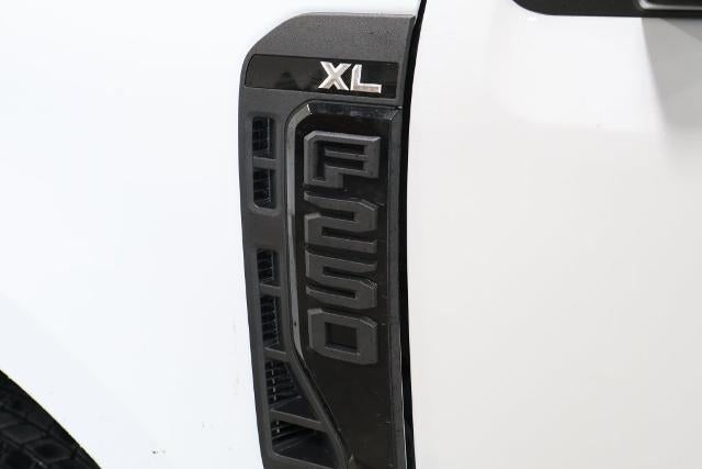 2027 Ford Super Duty F-250 SRW XL