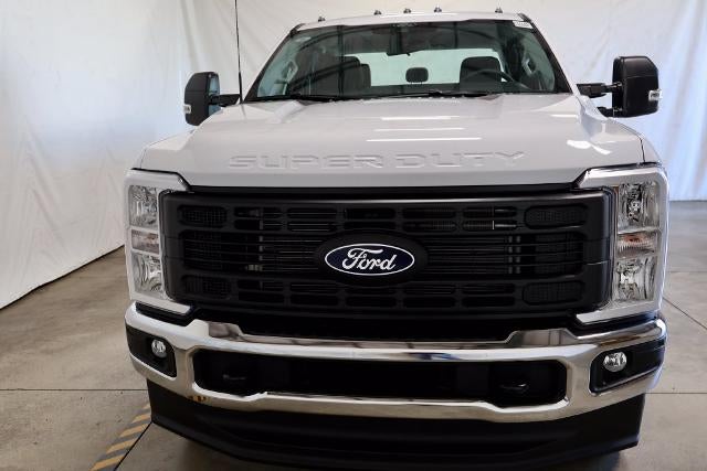 2027 Ford Super Duty F-250 SRW XL