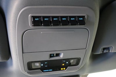 2027 Ford Super Duty F-250 SRW XL