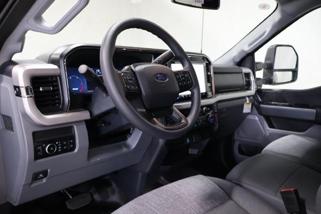 2027 Ford Super Duty F-250 SRW XLT w/BLK Appearance PKG