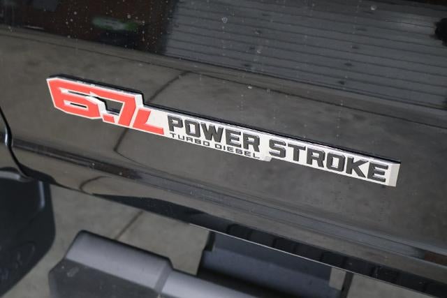 2027 Ford Super Duty F-250 SRW XLT w/BLK Appearance PKG