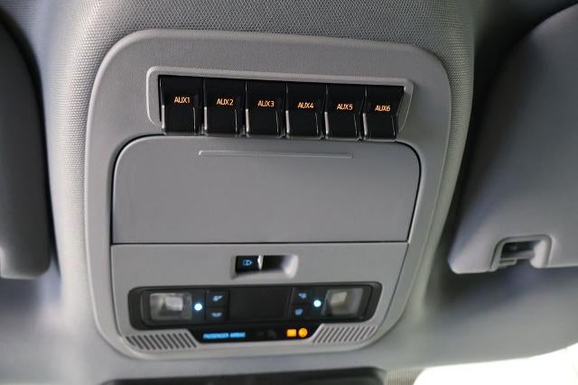 2027 Ford Super Duty F-250 SRW XLT