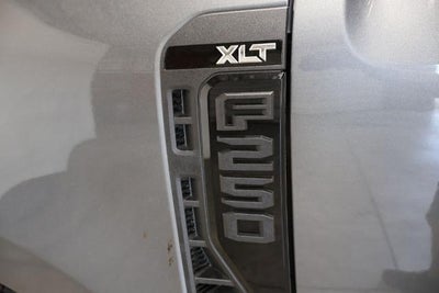 2027 Ford Super Duty F-250 SRW XLT