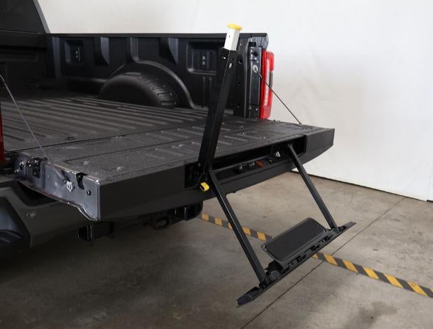 2027 Ford Super Duty F-250 SRW XLT