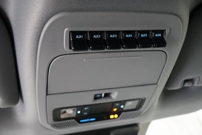 2027 Ford Super Duty F-250 SRW XL