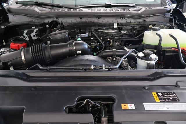 2027 Ford Super Duty F-250 SRW XLT