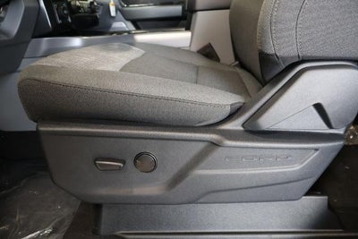 2027 Ford Super Duty F-250 SRW XLT