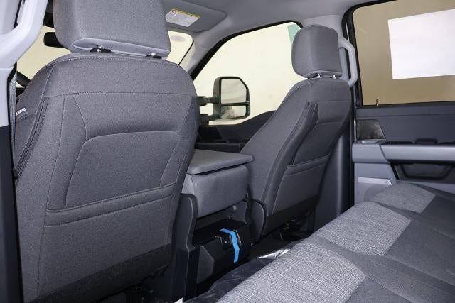 2027 Ford Super Duty F-250 SRW XLT