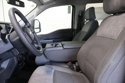 2027 Ford Super Duty F-250 SRW XLT