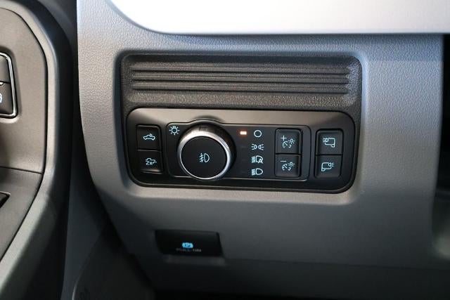 2027 Ford Super Duty F-250 SRW XLT