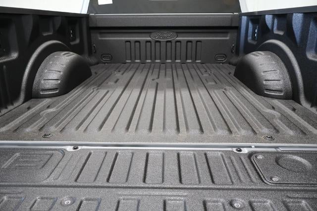 2027 Ford Super Duty F-250 SRW XLT