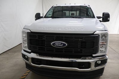 2026 Ford Super Duty F-350 SRW XL