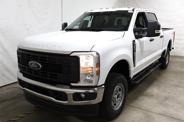 2025 Ford Super Duty F-350 SRW XL