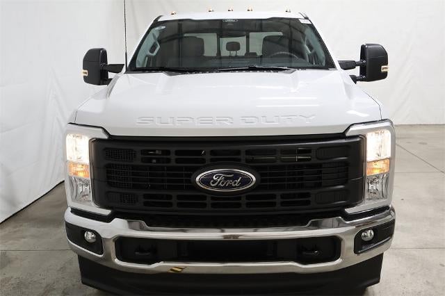 2025 Ford Super Duty F-350 SRW XL