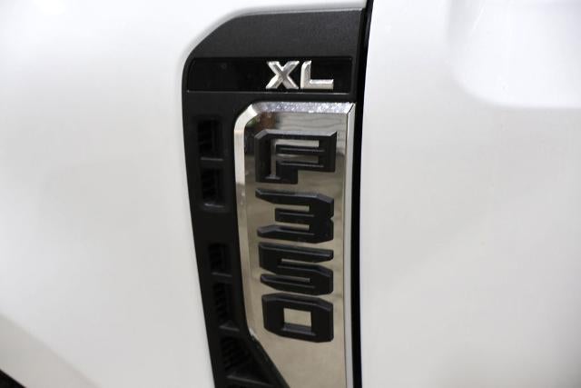 2025 Ford Super Duty F-350 SRW XL