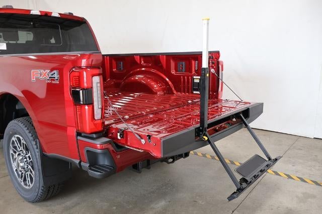 2026 Ford Super Duty F-350 SRW Platinum