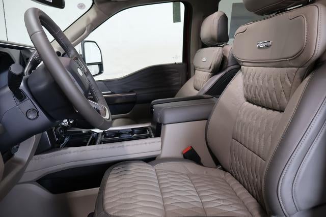 2026 Ford Super Duty F-350 SRW Platinum