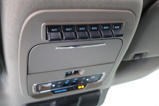 2026 Ford Super Duty F-350 SRW Platinum