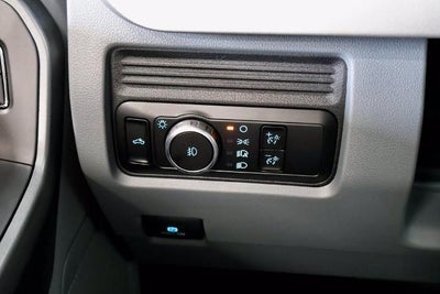 2027 Ford Super Duty F-350 SRW XL