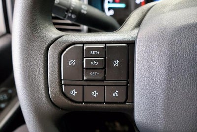 2027 Ford Super Duty F-350 SRW XL
