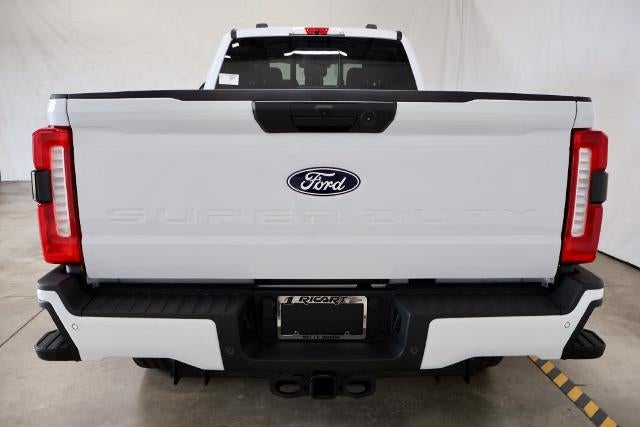 2027 Ford Super Duty F-350 SRW XL