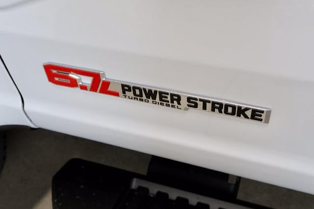2027 Ford Super Duty F-350 SRW XL