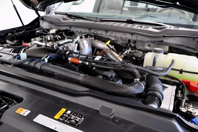 2027 Ford Super Duty F-350 SRW Platinum
