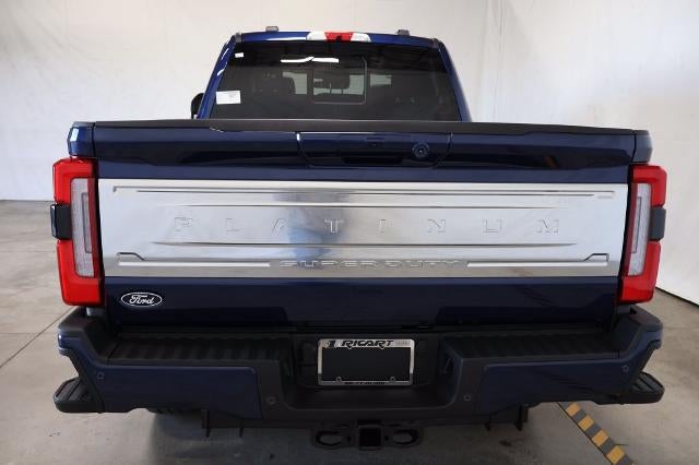 2027 Ford Super Duty F-350 SRW Platinum
