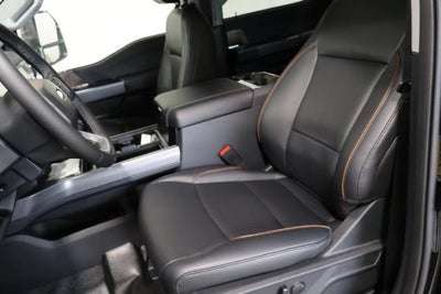 2027 Ford Super Duty F-350 SRW Lariat