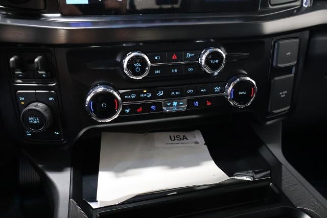 2027 Ford Super Duty F-350 SRW Lariat
