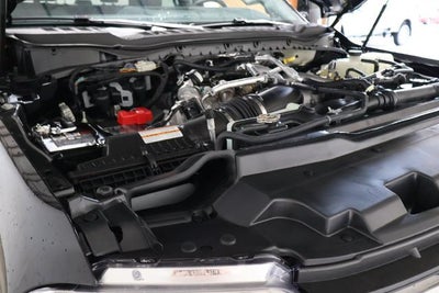 2027 Ford Super Duty F-350 SRW Lariat